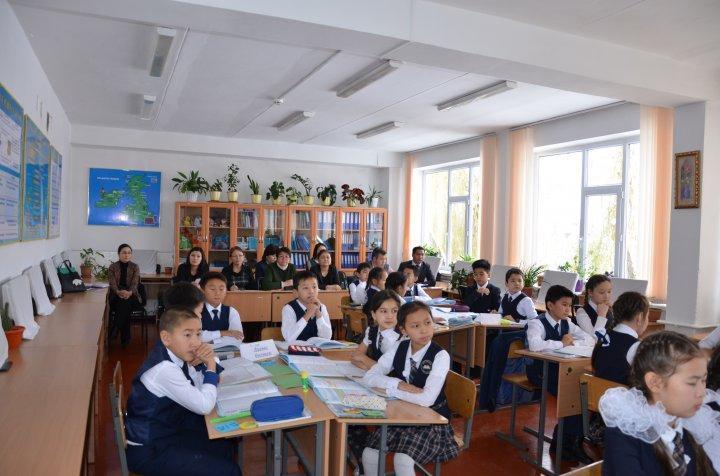 «Білім беру мазмұнын жаңарту аясында әдістемелік қолдауды ұйымдастыру жолдары» тақырыбында қалалық ғылыми-тәжірибелік семинар өткізілді.