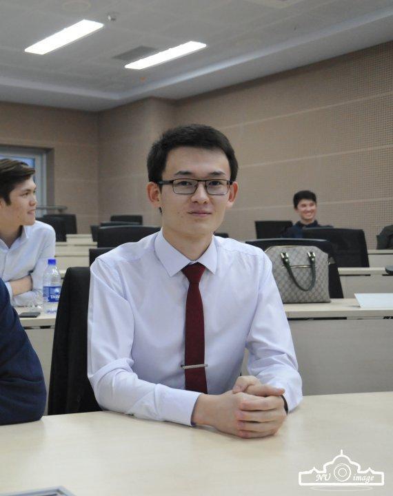 Сұлтан Көбеев