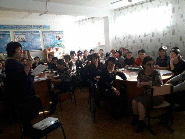 Гимназияда сабақты зерттеу мәнмәтініндегі іс - әрекетті зерттеу үдерісінің аралық оқыту семинары өтті